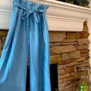 Blue, baggy, beachy, float pants